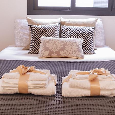 -Malagasunapts- Rooftop Pool & Free Parking Exterior foto